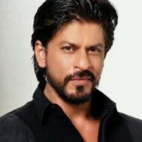 Meet your Posher, Carmelle - Picture 1 of 1